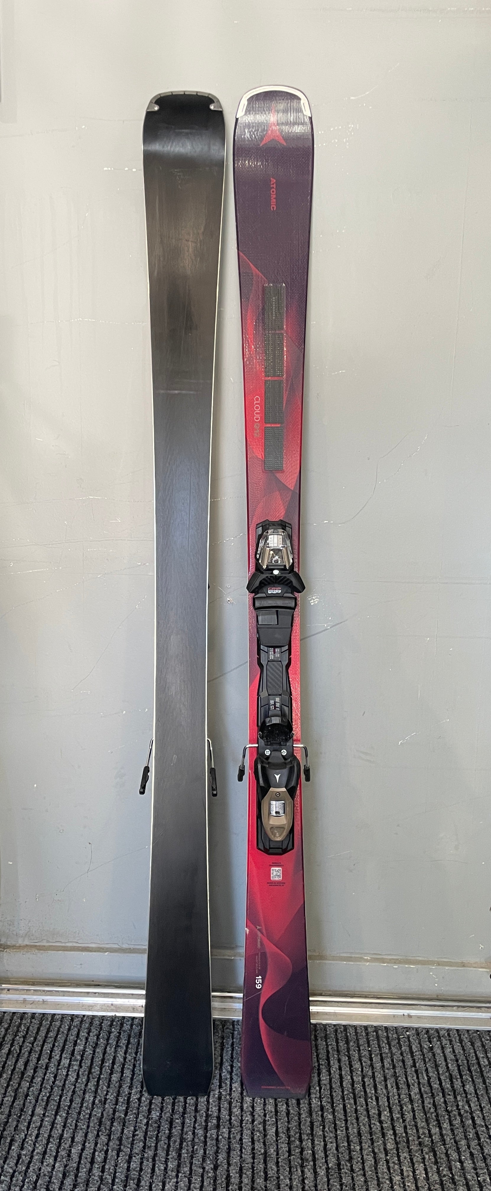 EX DEMO ATOMIC CLOUD Q12 159cm