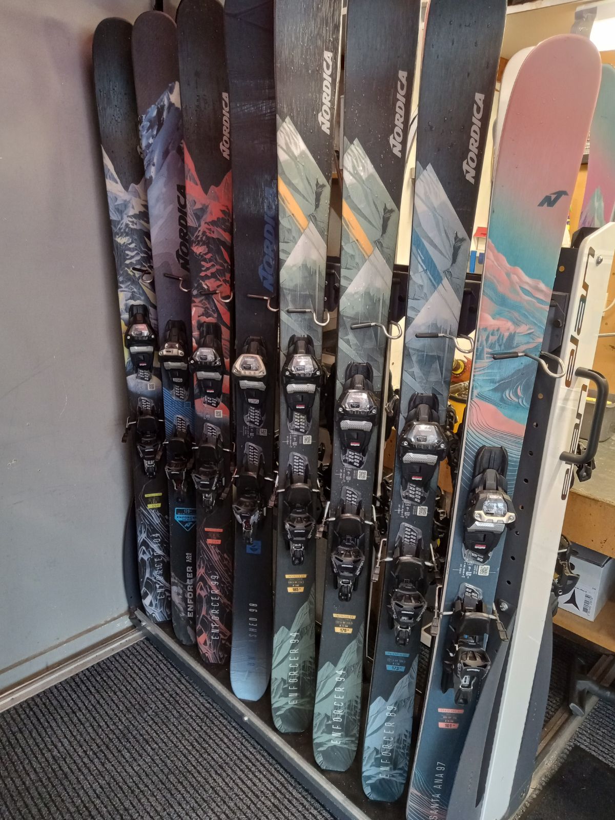 EX DEMO NORDICA ENFORCER 89 2025 + Marker Griffon Demo Binding